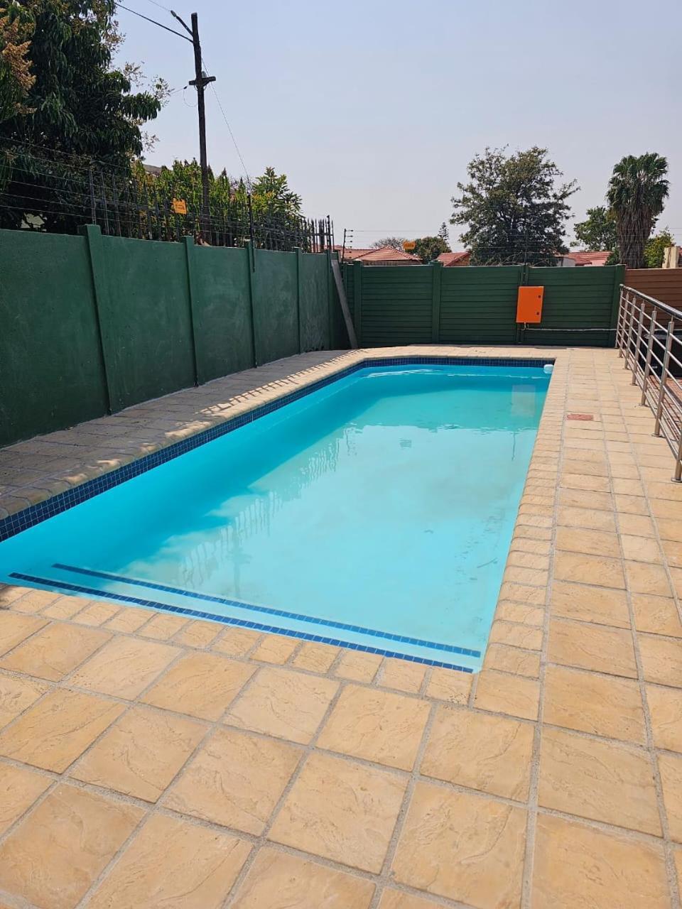 Divine Guest Lodge Rustenburg Dış mekan fotoğraf