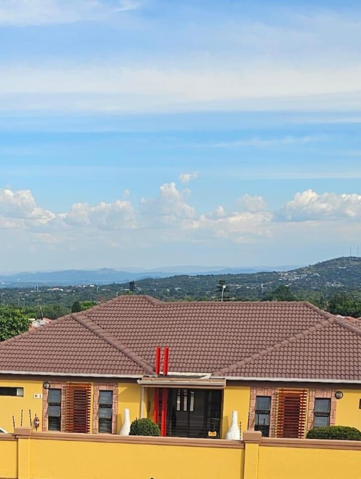 Divine Guest Lodge Rustenburg Dış mekan fotoğraf