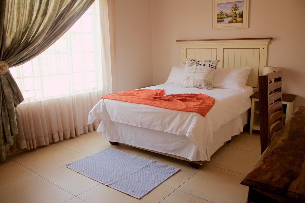 Divine Guest Lodge Rustenburg Dış mekan fotoğraf