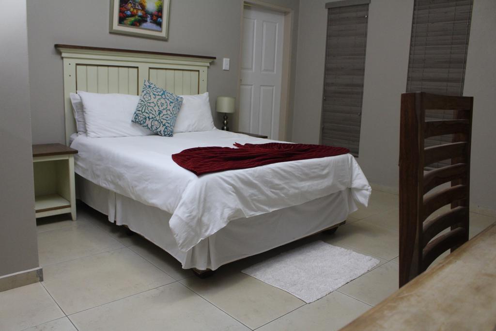 Divine Guest Lodge Rustenburg Dış mekan fotoğraf