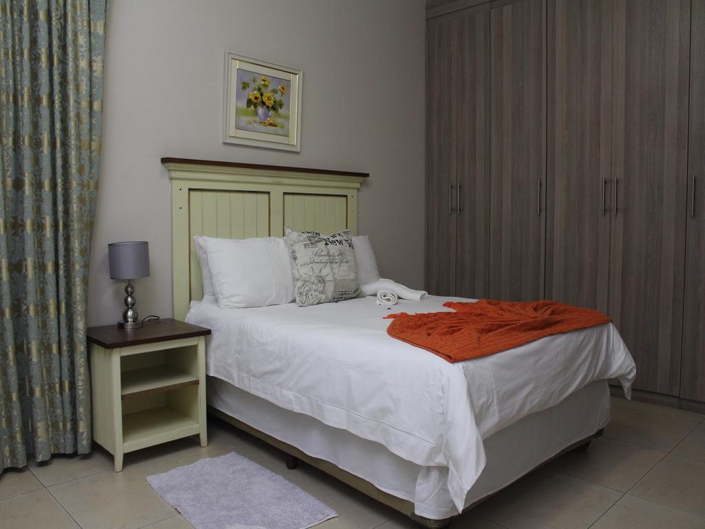 Divine Guest Lodge Rustenburg Dış mekan fotoğraf