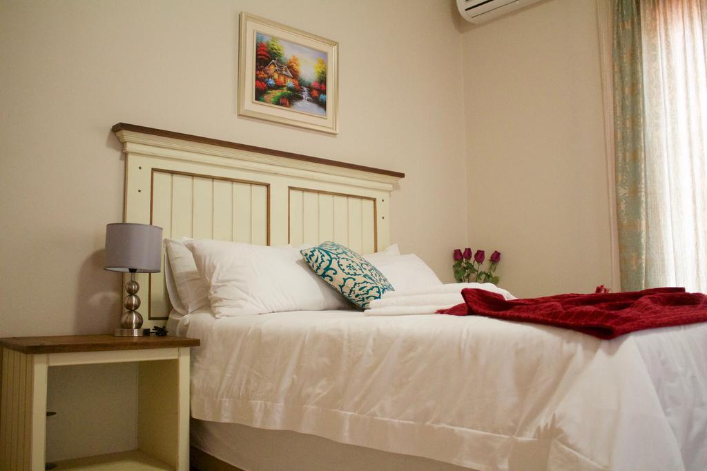 Divine Guest Lodge Rustenburg Dış mekan fotoğraf