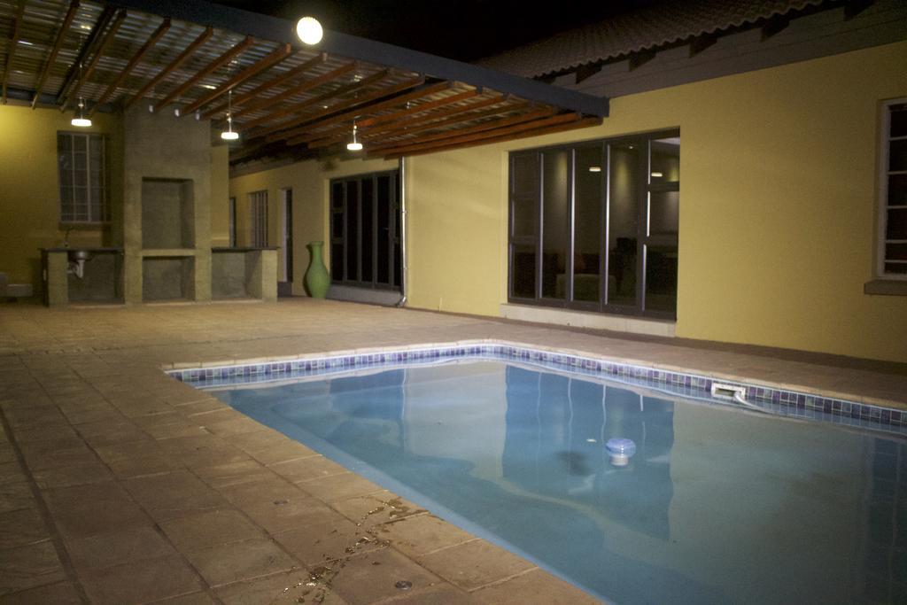 Divine Guest Lodge Rustenburg Dış mekan fotoğraf
